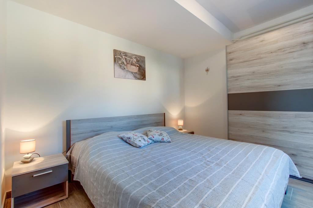 Apartment Senka Mali Lošinj Kültér fotó