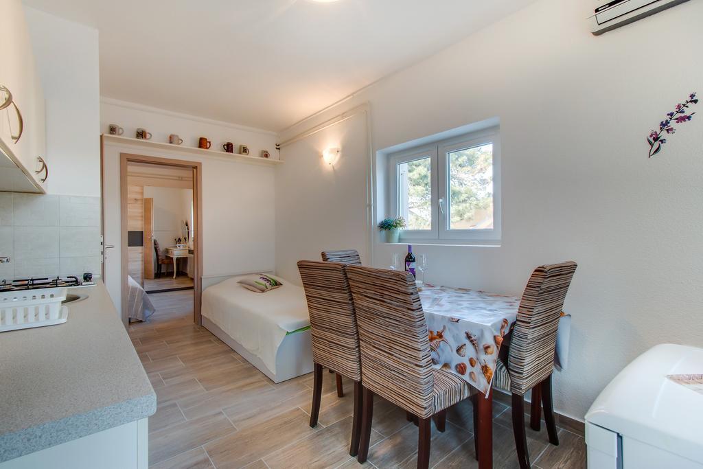 Apartment Senka Mali Lošinj Kültér fotó